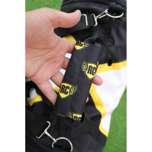 Bolsa Deportiva Personalizada Negra y Amarilla, Bolsa de Viaje para Equipo, Bolsa de Gimnasio, Bolsa para Equipo de Entrenamiento Atlético - Product Image 4