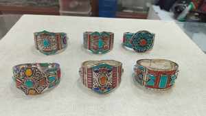 Traditional Fashion Cuff <b>Bracelets</b> Elegant <b>Bangles</b> for Women - Product Image 6