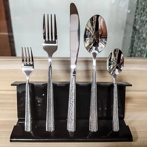 ชุดช้อนส้อมสแตนเลสสตีลสุดหรู ใช้งานได้หลากหลาย ทั้งรับประทานอาหาร จัดเสิร์ฟ และช่วยในการทำอาหาร - Product Image 6