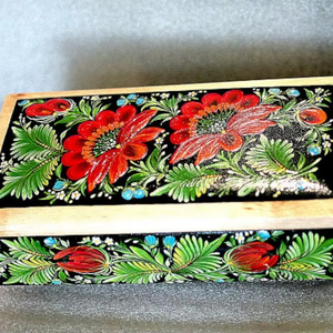 Tradebyd Vintage Style Hand Painted Wooden <b>Box</b> European Folk Art Decorative Chest for Jewelry and <b>Keepsakes</b> - Product Image 1