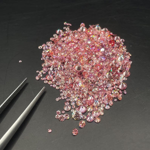 Diamantes Cultivados en Laboratorio de Forma Redonda, Corte Excelente, Color Rosa Intenso, CVD HPHT, Certificados por IGI, Diamantes Melee para Joyería - Product Image 1