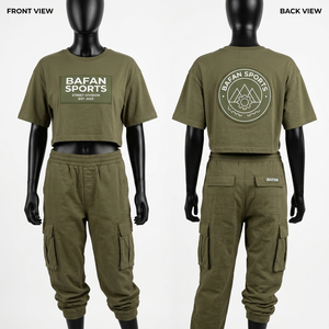 เสื้อครอปทีเชิ้ตผ้าคอตตอนเจอร์ซีย์เนื้อนุ่ม 260 GSM และกางเกงจ็อกเกอร์คาร์โก้สีเขียวมะกอก พิมพ์ลายโลโก้ตามสั่ง ชุดเซ็ตสำหรับผู้หญิง - Product Image 3