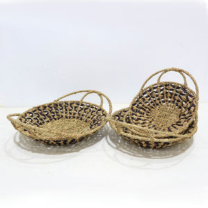 Juego de bandejas multifuncionales de mimbre rústico tejido a mano para cocina y sala de estar, ecológico - Product Image 4