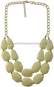 Personalizado de lujo hecho a mano de la mejor calidad de alto pulido hermoso ángulo de resina artesanía de moda collar de cuentas de resina para las mujeres - Product Image 3