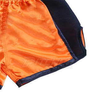 Shorts de Muay Thai pour hommes, coupe facile et confortable, pour entraînement et combats, idéal pour la salle de sport et les arts martiaux. - Product Image 5