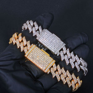 Luxury Thorn Pattern Gold Tone Crystal Link Bracelet Premium Statement Wristwear Fashion Accessory Gift for <b>Men</b> Women - Product Image 2
