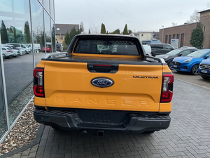 Ford Ranger 3.0 V6 Wildtrak Electric Roll Cover Bed Tonneau <b>Shutter</b> Automatic Pickup Truck Cover System - Product Image 5