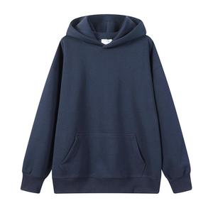 เสื้อฮู้ดผู้ชายสีแดง ผ้าฟลีซสีพื้น ทรงลำลอง ความยาวปกติ มีกระเป๋า ใส่ได้ในฤดูหนาว ผ้าฝ้าย 100% - Product Image 2