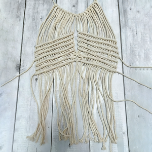 Top de punto bohemio para mujer con patrón sólido, flecos de ganchillo, corsé, cubre bikini de playa, decoración de borlas en la cintura, 1 pieza. - Product Image 5