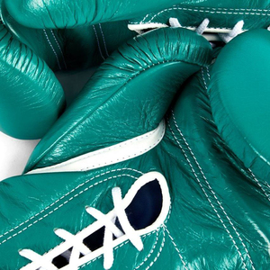 Guantes de Boxeo de Piel de Vacuno de Primera Calidad, con Cordones, Personalizados en Dorado, para Entrenamiento y Competencia de Artes Marciales - Product Image 5