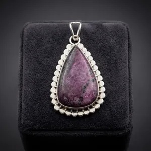 Pendentif en argent sterling 925 avec pierre précieuse zoïsite rubis, fait main, en forme de goutte d'eau, bijou statement, vente en gros, cadeau pour femme - Product Image 3