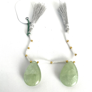 Par de perlas de aguamarina, piedra preciosa natural para la elaboración de joyería fina - Product Image 1