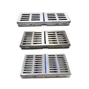 Caja de Esterilización Dental Compacta, Bandeja de Acero Inoxidable para Herramientas Quirúrgicas con Inserciones de Silicona Azul - Product Image 5