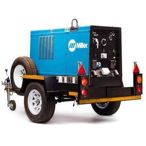Soldadora Industrial Miller Big Blue Accionada por Motor con Sistema de Energía Diésel para Operaciones de Soldadura y Requisitos de Energía Eléctrica - Product Image 2