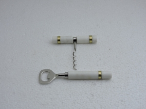 Abridor de botellas y destornillador de diseño único, abridor de botellas de acero inoxidable con mango de resina, destornillador al mejor precio - Product Image 6