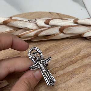 Bague déesse égyptienne à ailes, pendentif en argent sterling 925 pour femme, bague croix œil d'Horus, bijoux égyptiens anciens - Product Image 2