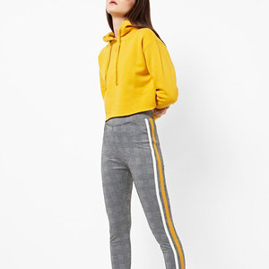 Haut court à capuche de qualité supérieure pour femme, style mode et extérieur, manches longues, personnalisable en couleur, vente en gros - Product Image 4