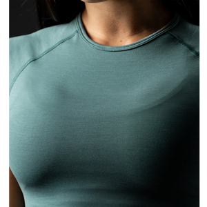 Haut court extensible pour femme, respirant, idéal pour le fitness, le yoga, la course à pied et les activités sportives – OEM ODM - Product Image 4
