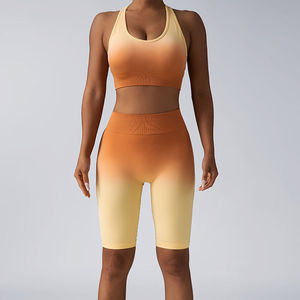 Conjunto de Yoga con Degradado de Color, Top Corto Deportivo y Pantalones Cortos de Cintura Alta, 2 Piezas, Sin Costuras, Spandex, Poliéster, Elástico en 4 Direcciones - Product Image 4