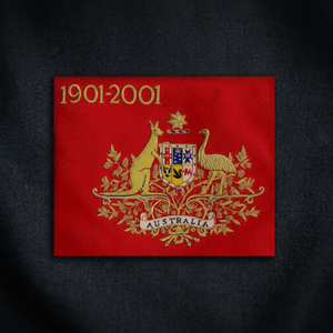 Patch en tissu brodé rectangulaire à coudre, Australie 1901-2001, avec armoiries et motif kangourou et émeu, recto et verso - Product Image 4