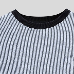 Suéter Personalizado Unisex para Hombre, de Felpa Sólida, 100% Algodón, Cuello Redondo, Manga Larga, Estilo Casual, con Cuello y Puños en Contraste - Product Image 3
