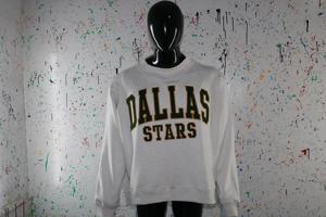 เสื้อสเวตเชิ้ตคอกว้าง DALLAS STARS สีขาว ปักลายสีเขียว 100% ผลิตภัณฑ์จาก URBAN PRODUCTIONS - Product Image 2
