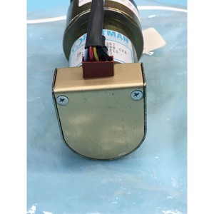 Moteur DC ONTRAK 14-8800-005, rouleau 30.3VDC 38.3:1 - Équipements et pièces semi-conducteurs d'occasion fiables à l'échelle mondiale chez - Product Image 1