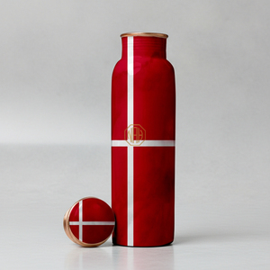 Bouteille d'eau élégante en cuivre pur de 750 ml |   Vaisselle élégante, légère, sans BPA, anti-fuite, fabriquée à la main - Product Image 6