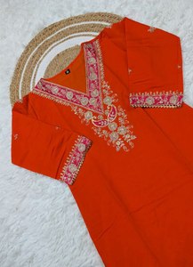 Ensemble Salwar / Kurta non cousu en tissu filet pour femmes et filles, vêtements de fête et de cérémonie, design indien traditionnel - Product Image 3