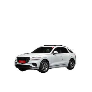 Genesis GV70 2024 2.5T Essence AWD 8216 km Boîte de vitesses automatique Sièges en cuir Volant à gauche avec caméra arrière - Product Image 1