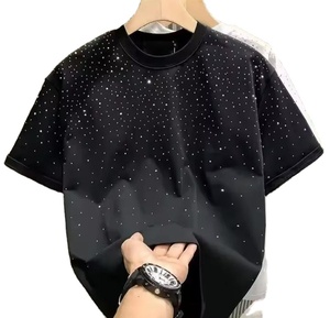 Camiseta de algodón para hombre con logotipo personalizado, corte holgado y pedrería de punto grueso en colores personalizables - Product Image 2