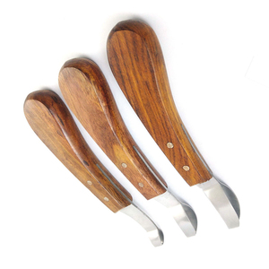 Cuchillo para Pezuñas Ergonómico, Preciso, Duradero y Afilado, Herramienta Esencial para Herradores con Agarre Cómodo, Instrumento para Recortar Pezuñas de Ganado - Product Image 5