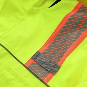 2026 Customized Logo Printing Breathable <b>High</b>-<b>Visibility</b> Safety <b>Softshell</b> Workwear <b>Jacket</b> Adults Unisex Full Sleeve LED Flash - Product Image 5