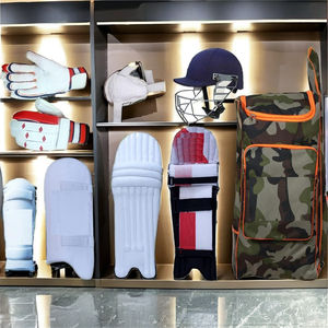 Kit de cricket abordable pour les jeunes garçons et les débutants - Product Image 1