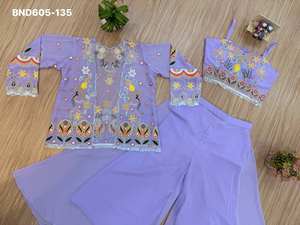 Blusa de georgette con bordados de aspecto elegante y color llamativo, conjunto de blusa-koti y pantalón palazzo, fabricante de la India, moda femenina. - Product Image 5