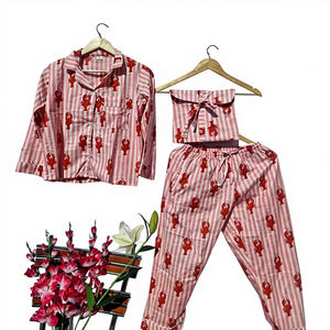 Ensemble de pyjama en coton à imprimé homard pour femmes |   Pyjama indien rayé fait main |   Vêtements de détente en mousseline douce - Product Image 5