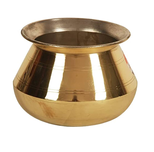 Impresionante pieza artesanal de latón martillado con un hermoso cuerpo texturizado y un encanto artesanal atemporal. Disponible a precio de mayorista. - Product Image 4