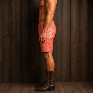 Shorts en cuir d'autruche véritable embossé - Vêtements en peaux exotiques pour homme - Cadeau pour lui - Shorts de cowboy de luxe pour motard - Product Image 3