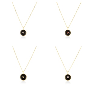 Collar de cadena con colgante redondo de ónix negro y pequeños dijes de circonita cúbica con bisel, chapado en oro de 18k, para hombre y mujer, venta al por mayor. - Product Image 1