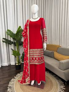 Conjunto de Kurti Rojo Bordado, Ropa Pakistaní e India para Mujer, Kurta, Pantalón, Dupatta, Ropa de Fiesta - Product Image 5