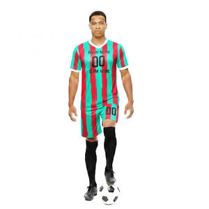 Ensemble de maillots de football personnalisables en polyester respirant avec protection UV pour équipes – Vêtements de sport vierges personnalisables pour la vente en gros - Product Image 1