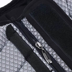 Chaleco de Seguridad Ecuestre de Diseño Moderno para Montar a Caballo, Pantalones Jodhpur, Reutilizables, Color Personalizado, Material de Poliéster y PU - Product Image 5