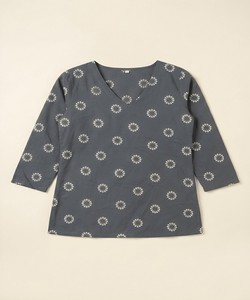 Kurta de Algodón Gris para Mujer con Círculos Blancos Estampados, Cuello en V, Estilo Casual de India y Pakistán, Corte Regular 85443 VAAZI-1065 - Product Image 4