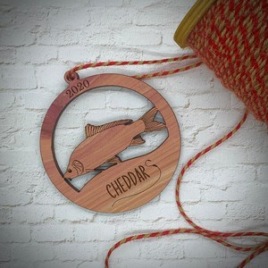 Adorno Navideño de Madera con Forma de Santa Claus, Hecho a Mano, con Acabado Artesanal - Product Image 3