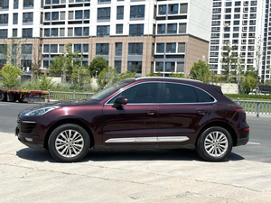 Zotye SR9 2.0T 2017, SUV Usado de 5 Plazas, Gasolina, Automático, Emisión Euro V, para Venta al por Mayor para Concesionarios - Product Image 3