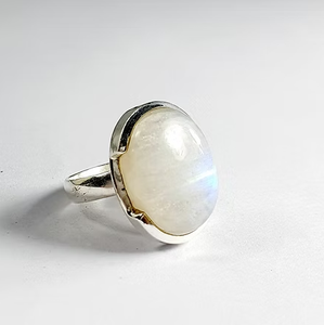Classic <b>Chunky</b> Oval Moonstone Gemstone <b>Ring</b> (8.0 Grams) Minimalist Jewellery for Daily Wear - Product Image 2