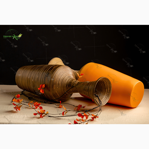 Jarrón de bambú de decoración diaria elegante ligero y duradero con diseño simple - Product Image 6