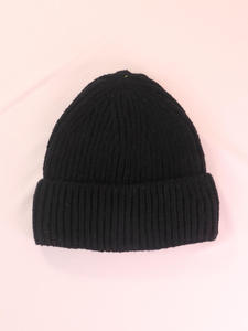 Bonnet unisexe en tricot torsadé avec tissu acrylique extensible doux, bonnet chaud d'hiver pour un usage quotidien décontracté en extérieur - Product Image 2