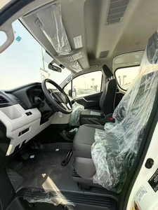 Toyota Hiace 2024 – Fourgon utilitaire fiable à haute capacité et à faible consommation de carburant - Product Image 2