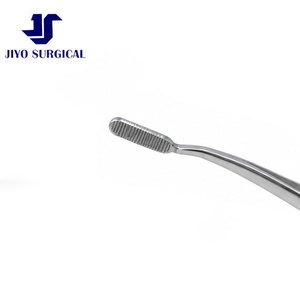 Pince à nucléus Dodick Premium de 4 1/4 pouces pour chirurgie de la cataracte avec mâchoires à lame dentelée et poignée à action croisée plate - Product Image 4